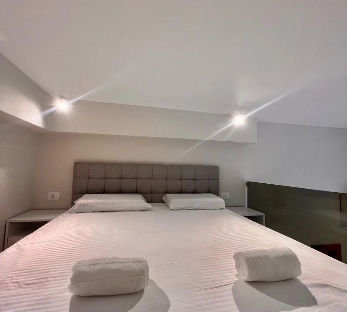 Magic Apartments Golem 阿尔巴尼亚
